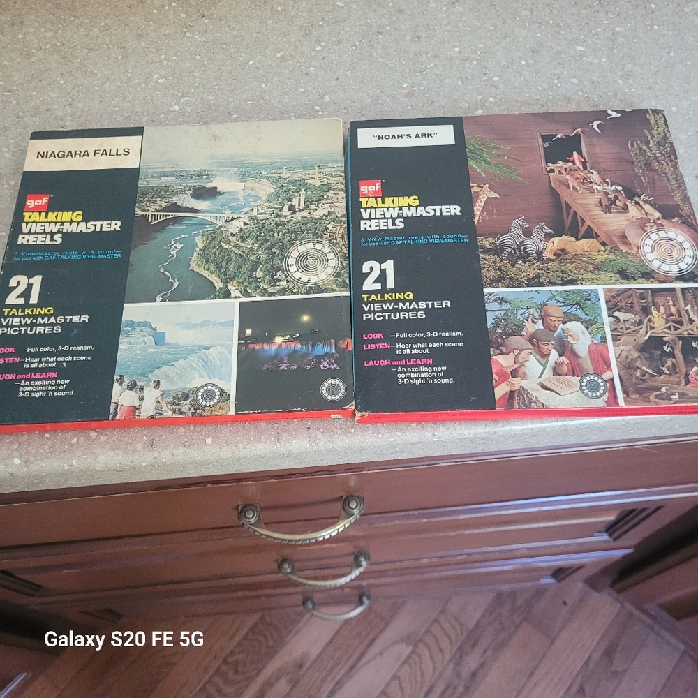Gaf, View Finder Reels Set Of 2